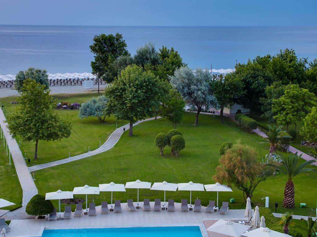 Olympian Bay Grand Resort