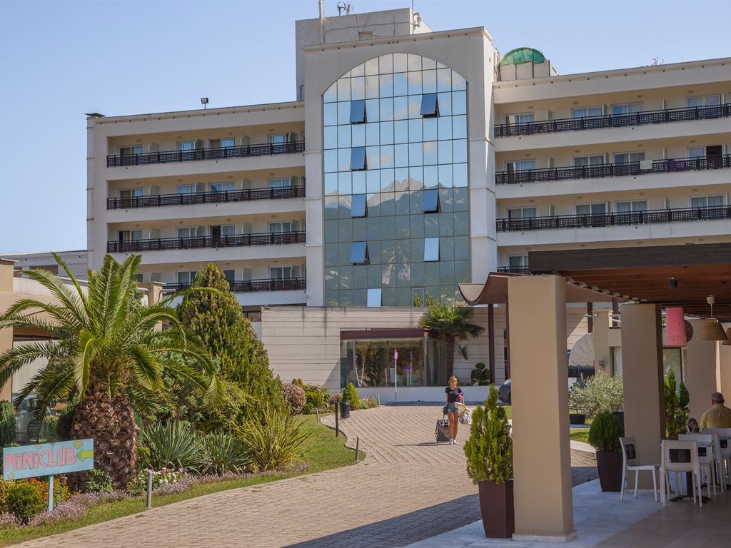 Olympian Bay Grand Resort