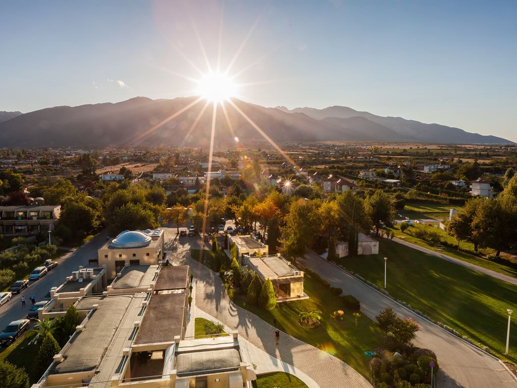 Olympian Bay Grand Resort