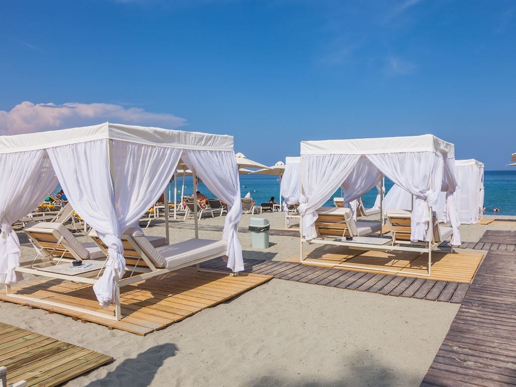 Olympian Bay Grand Resort