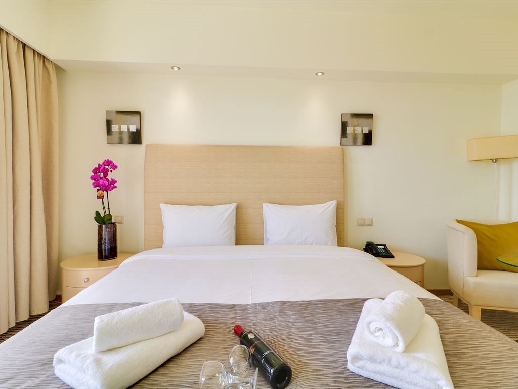 Olympian Bay Grand Resort