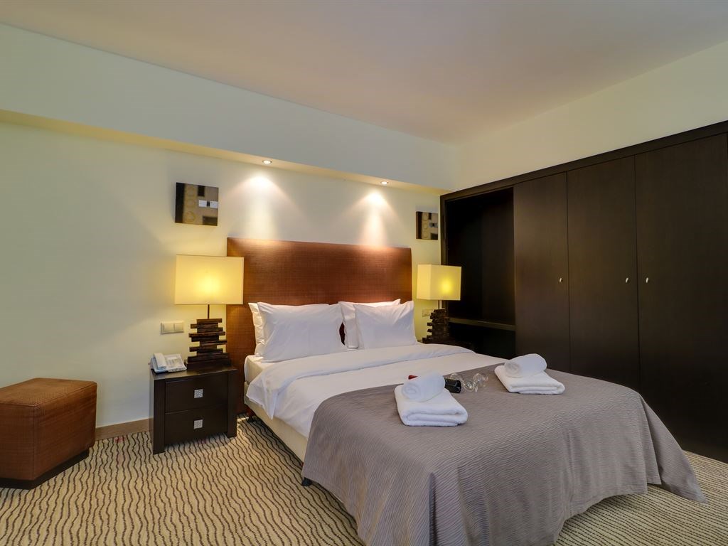 Olympian Bay Grand Resort