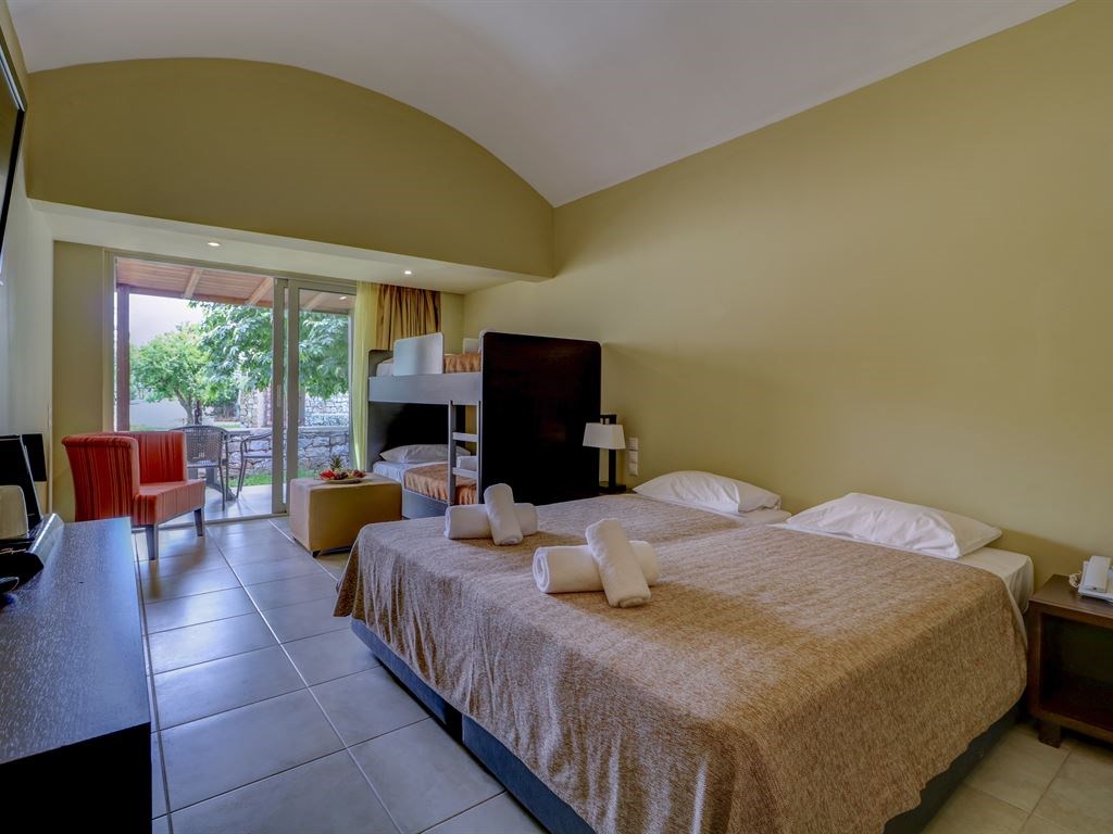 Olympian Bay Grand Resort