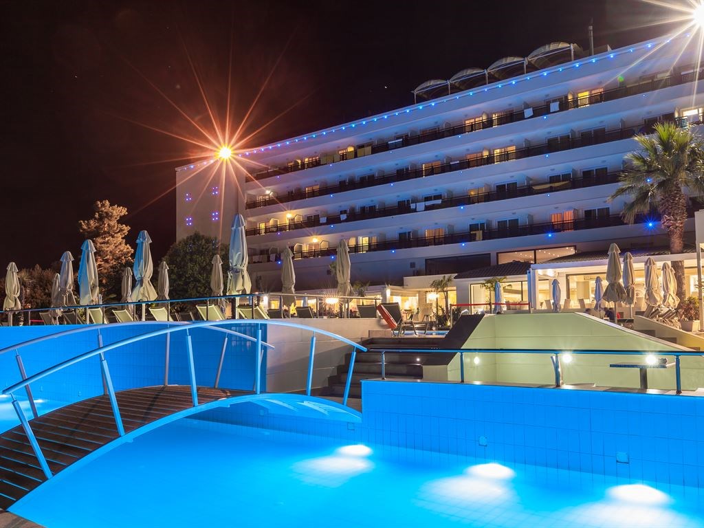 Olympian Bay Grand Resort