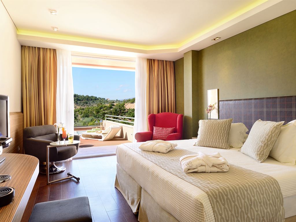 Royal Paradise Beach Resort & Spa