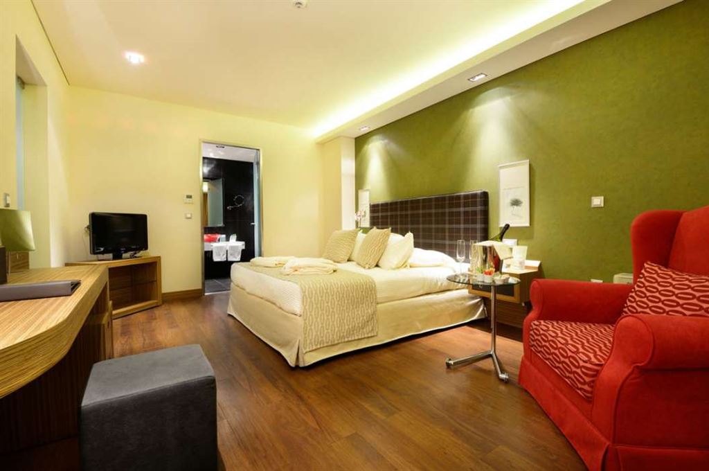 Royal Paradise Beach Resort & Spa