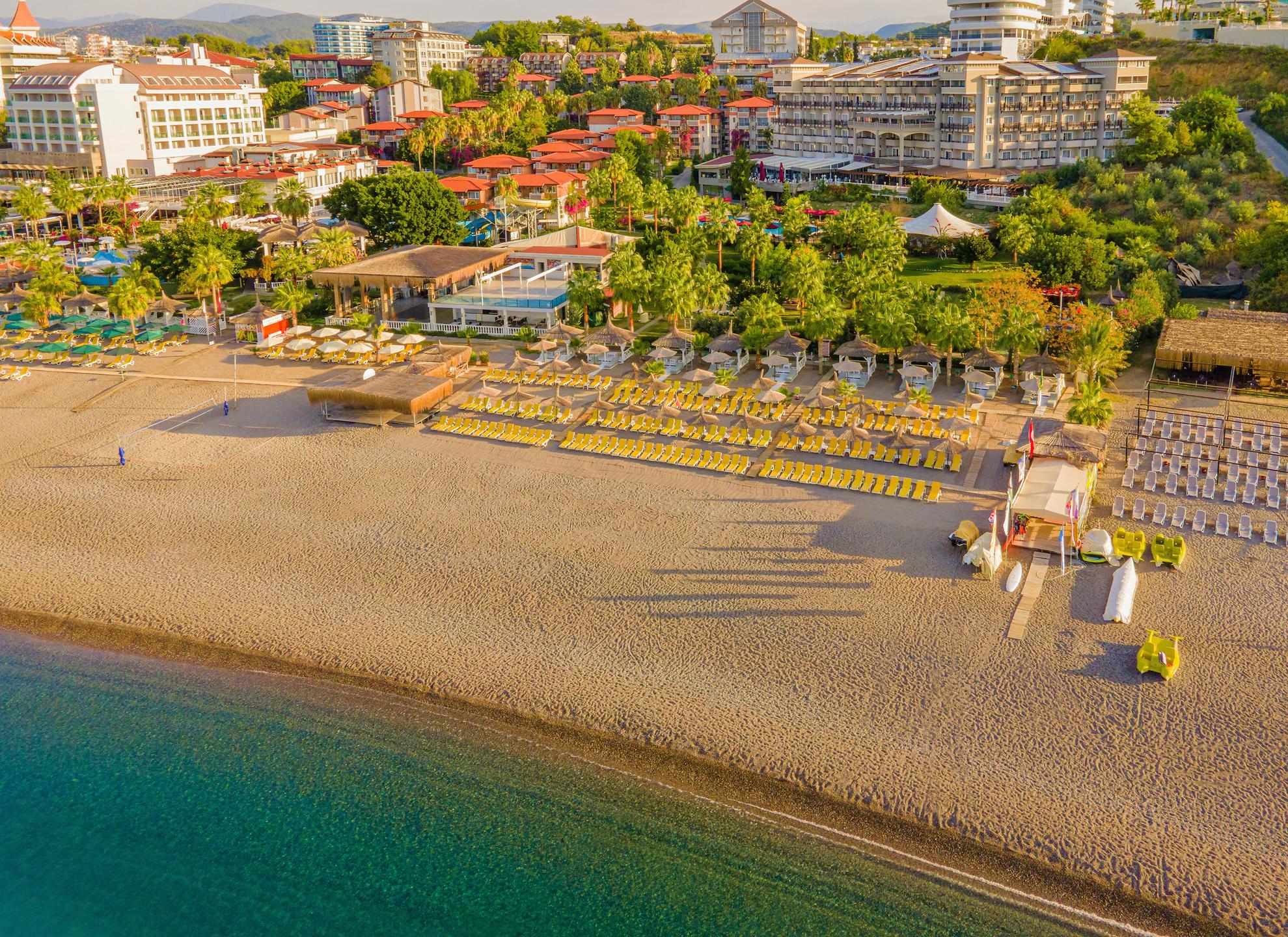 Justiniano Deluxe Resort