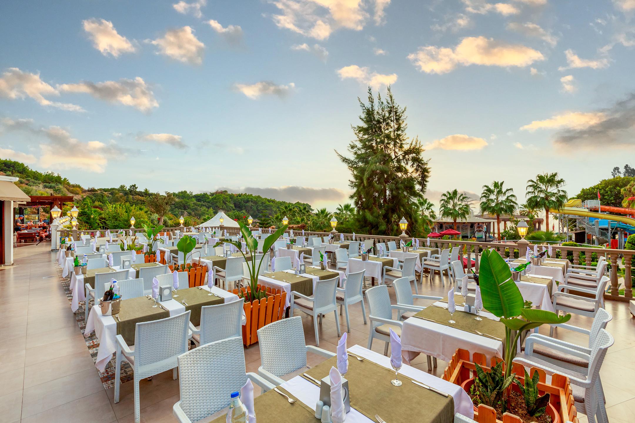 Justiniano Deluxe Resort