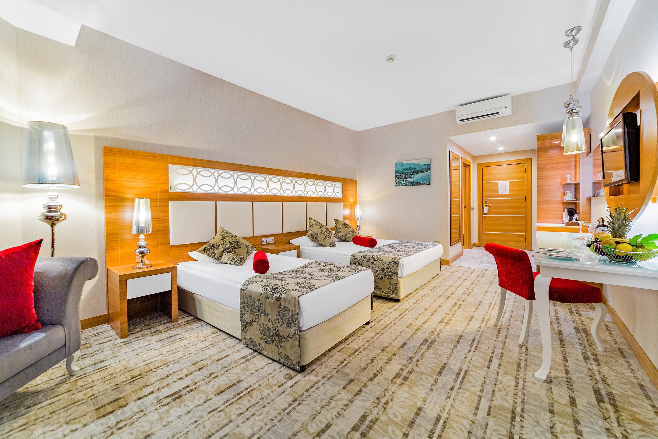 Justiniano Deluxe Resort