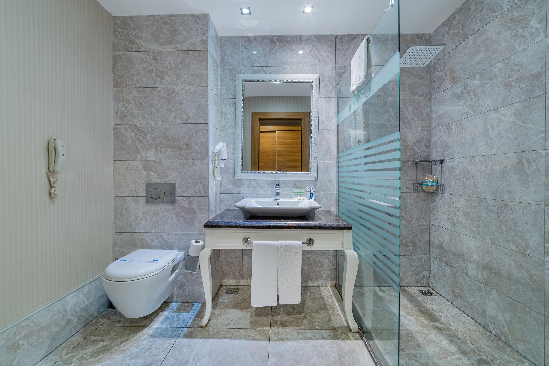 Justiniano Deluxe Resort