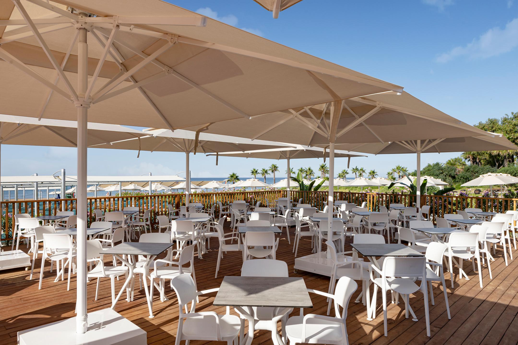 Arcanus Hotels Trendline Side