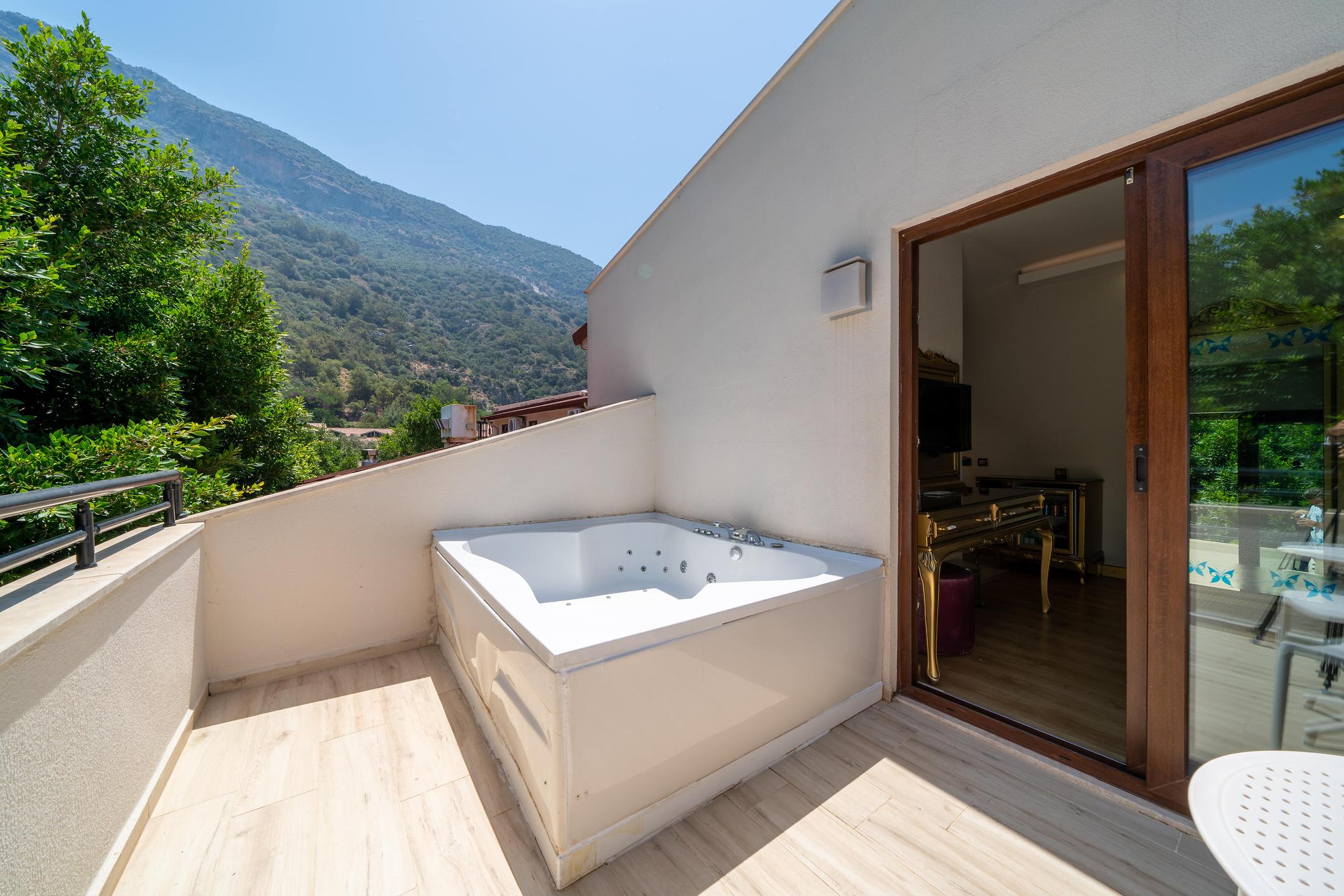 Sundia By Liberty Oludeniz