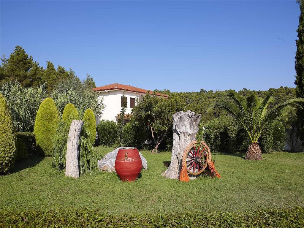 Chrousso Village Hotel