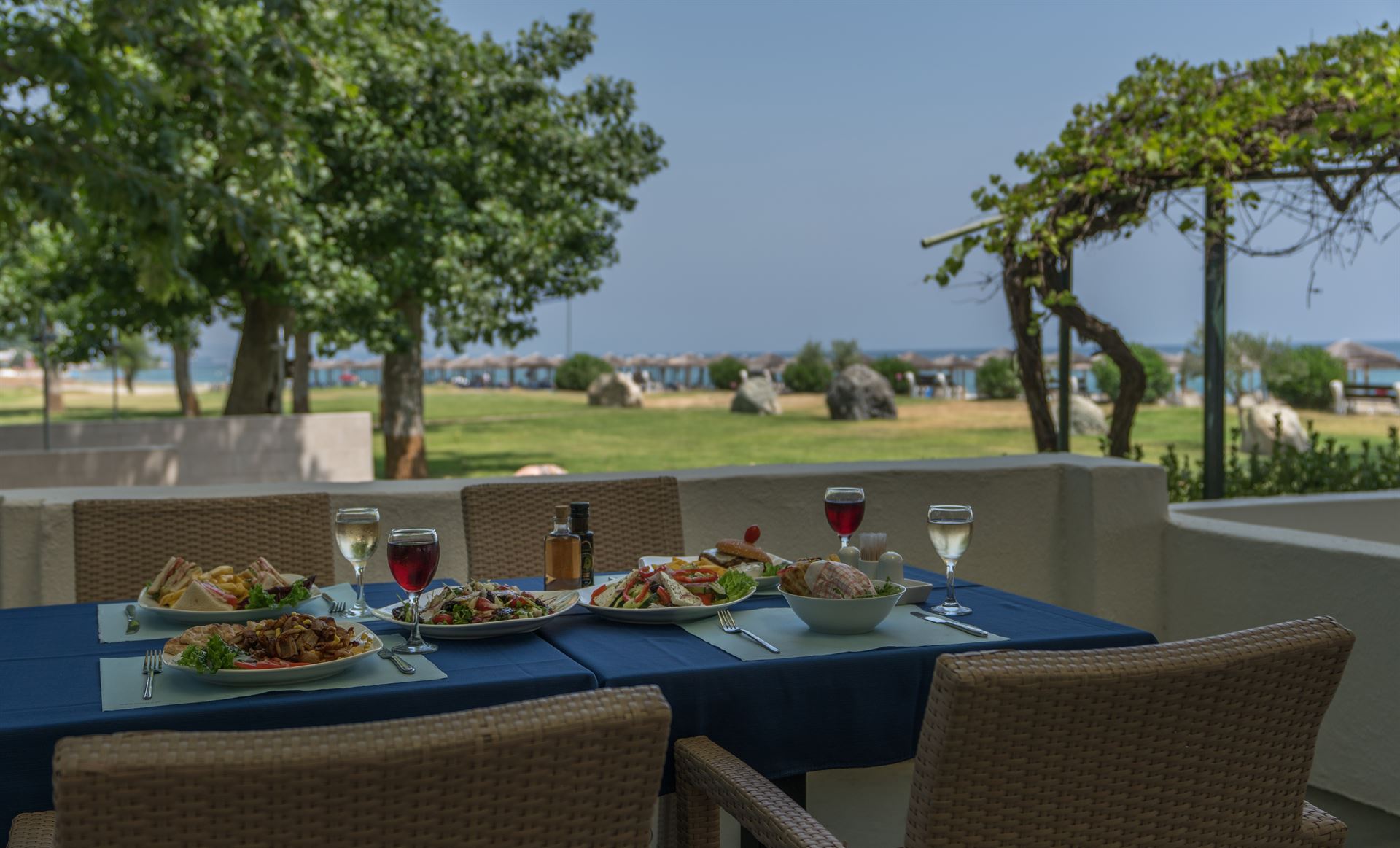 Cronwell Platamon Resort