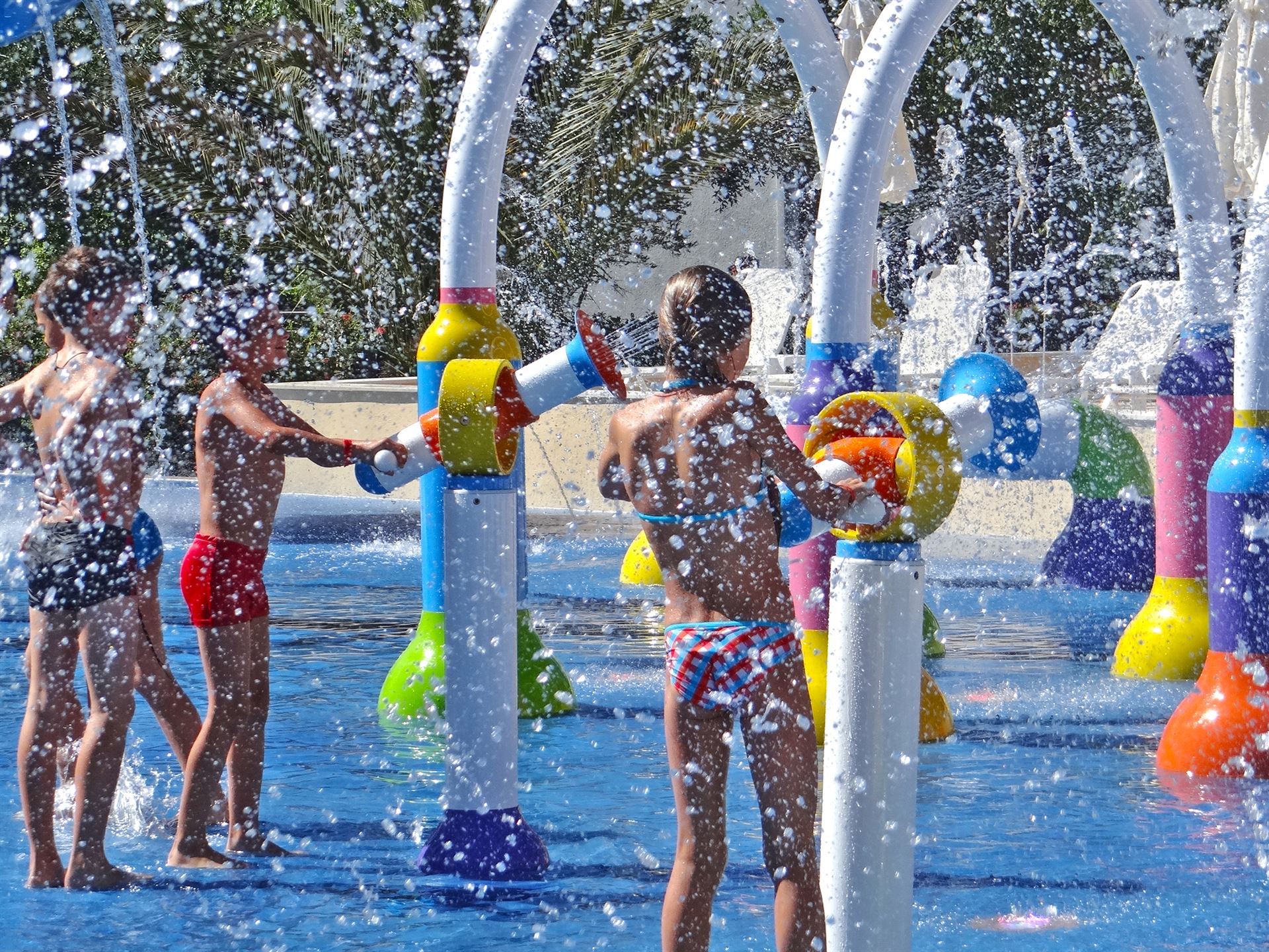 Cronwell Platamon Resort
