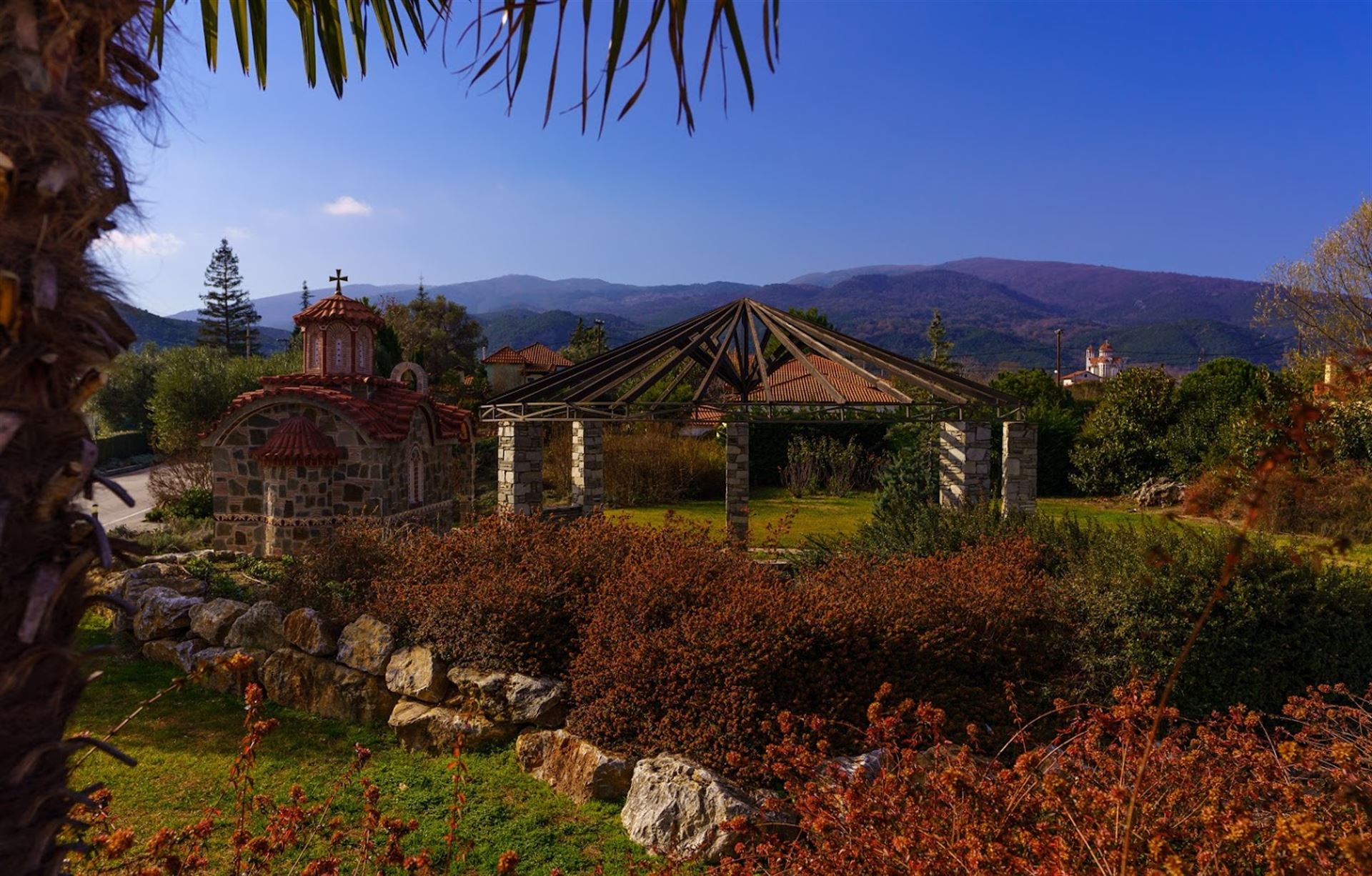 Cronwell Platamon Resort