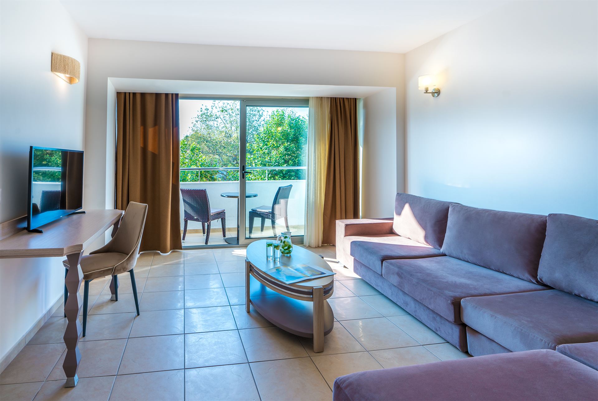 Cronwell Platamon Resort