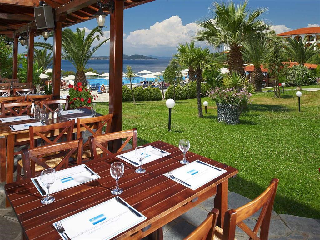 Akrathos Beach Hotel