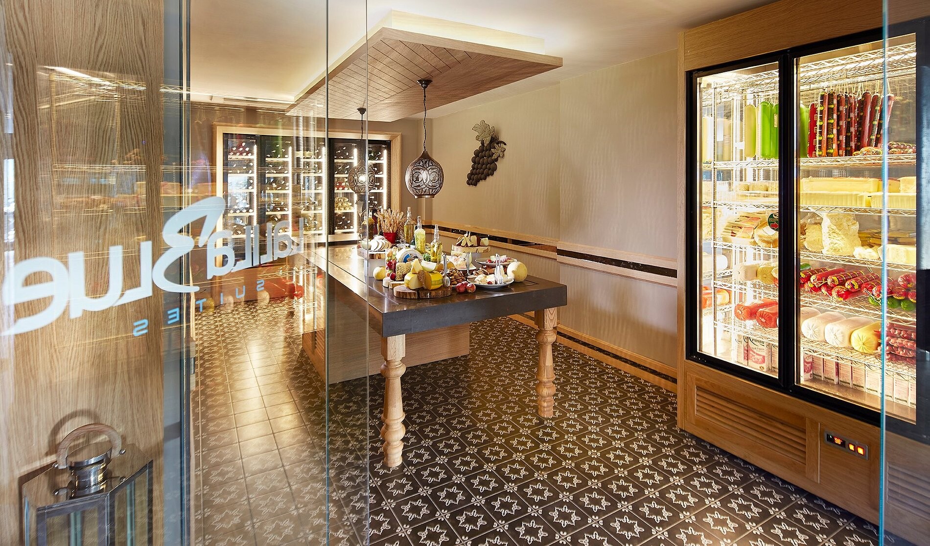 Lalila Blue Suites