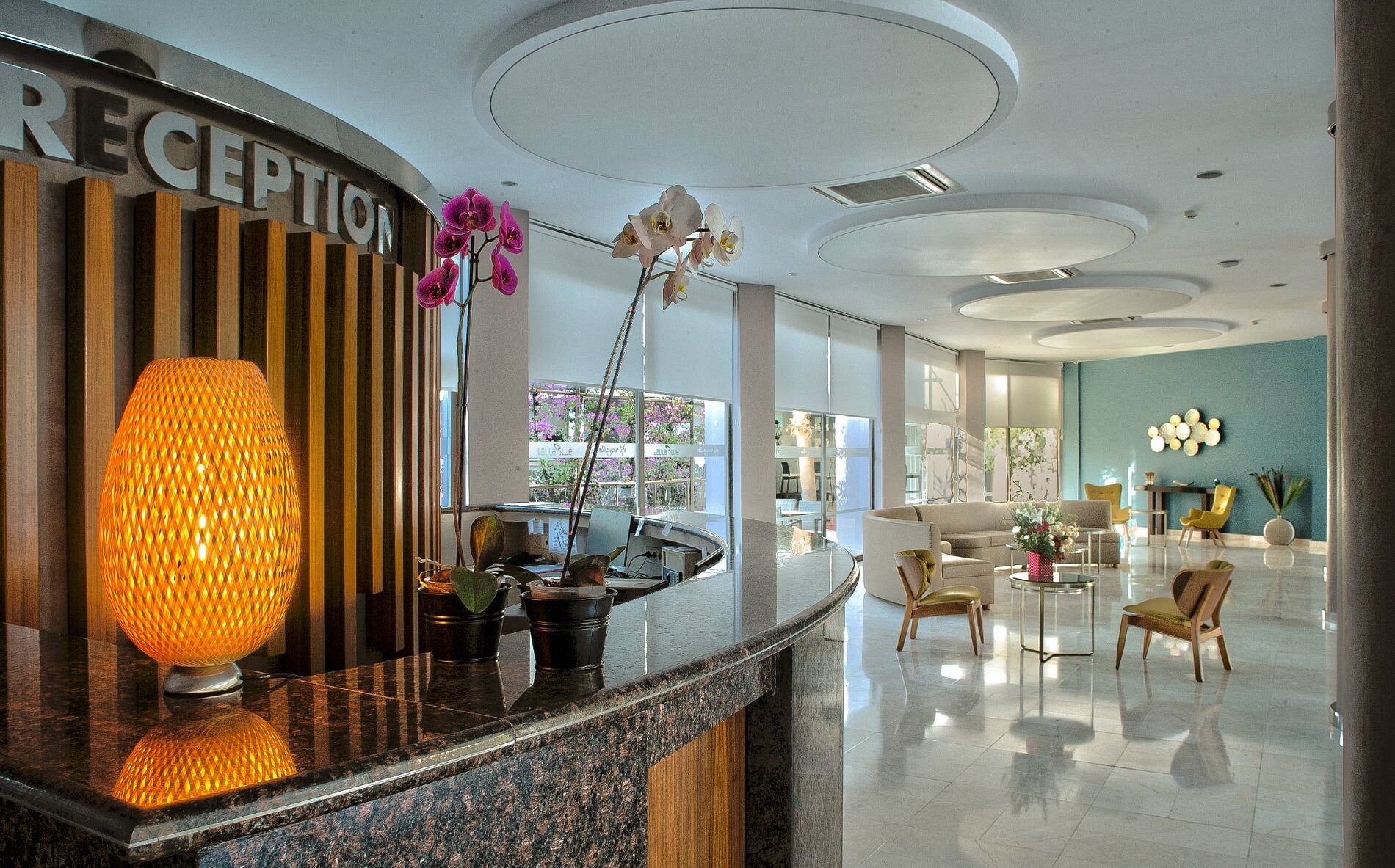 Lalila Blue Suites