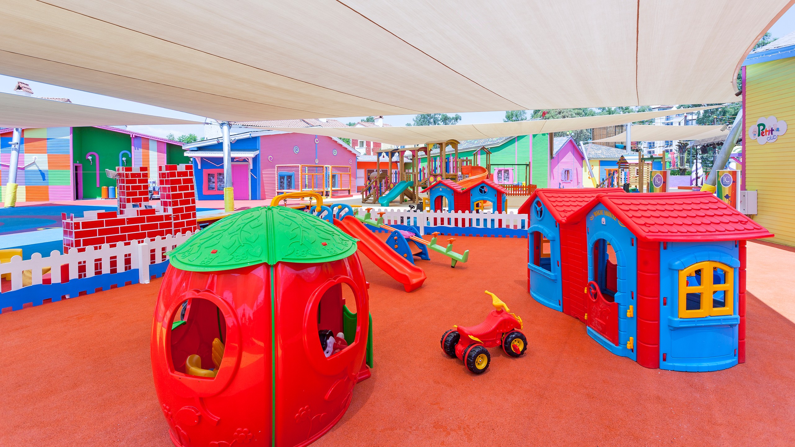 IC Santai Family Resort