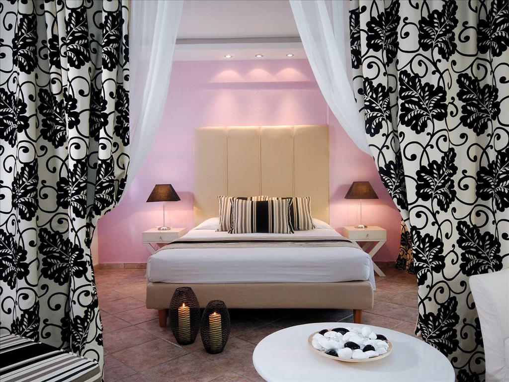 Ilio Mare Beach Hotel