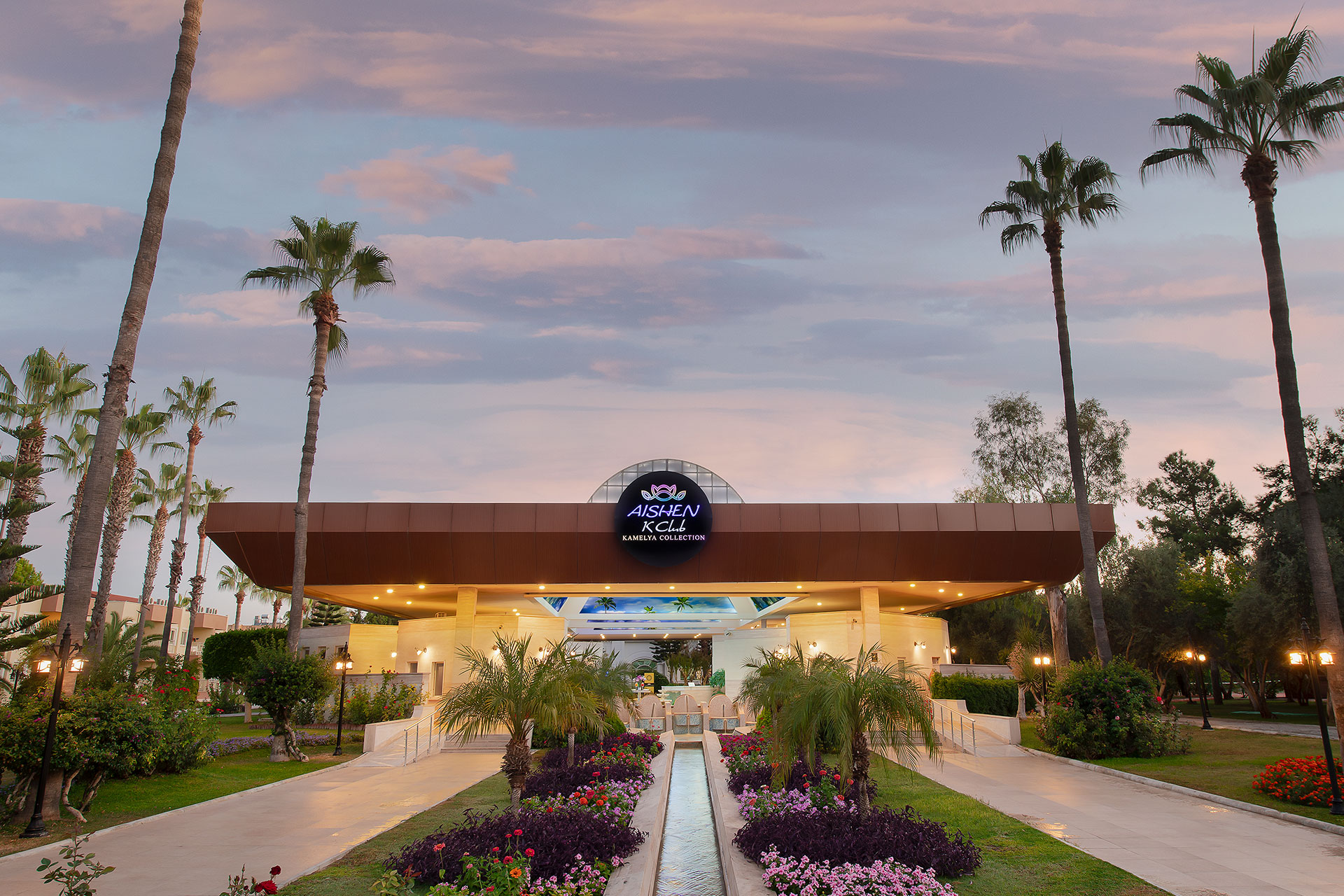 Kamelya Collection Aishen K Club