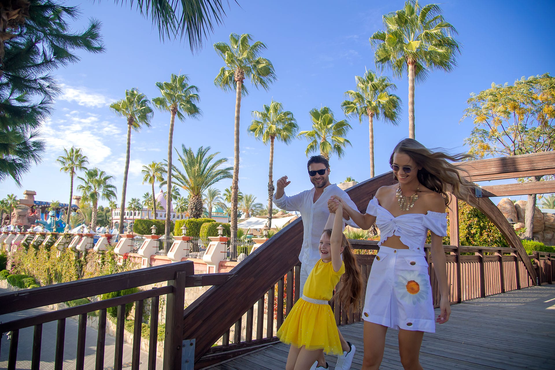 Kamelya Collection Aishen K Club