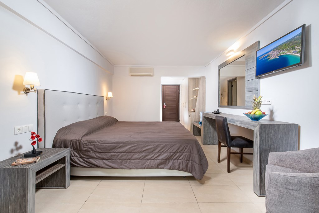 Lagomandra Hotel & Spa