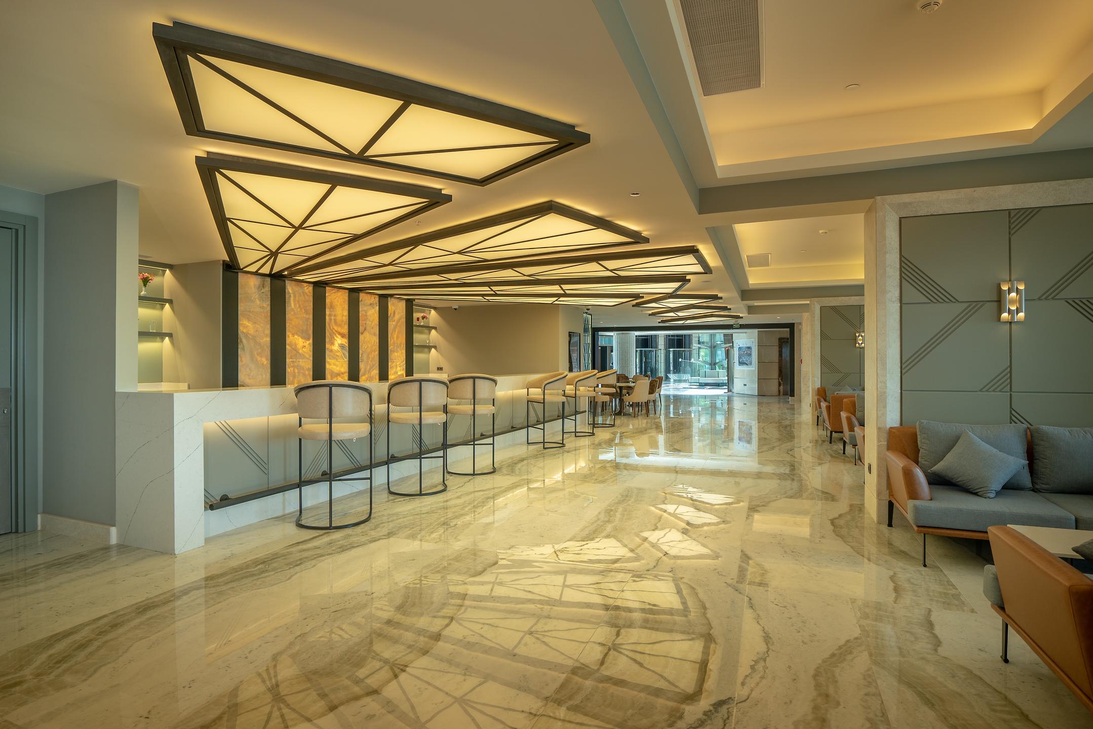 Long Beach Resort & Spa