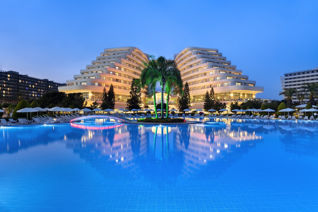 Miracle Resort Hotel
