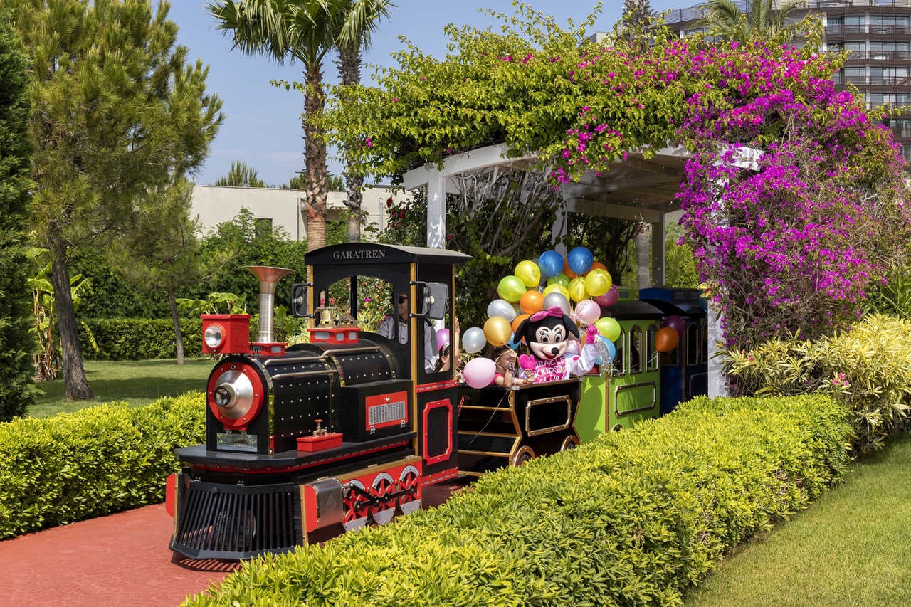 Miracle Resort Hotel