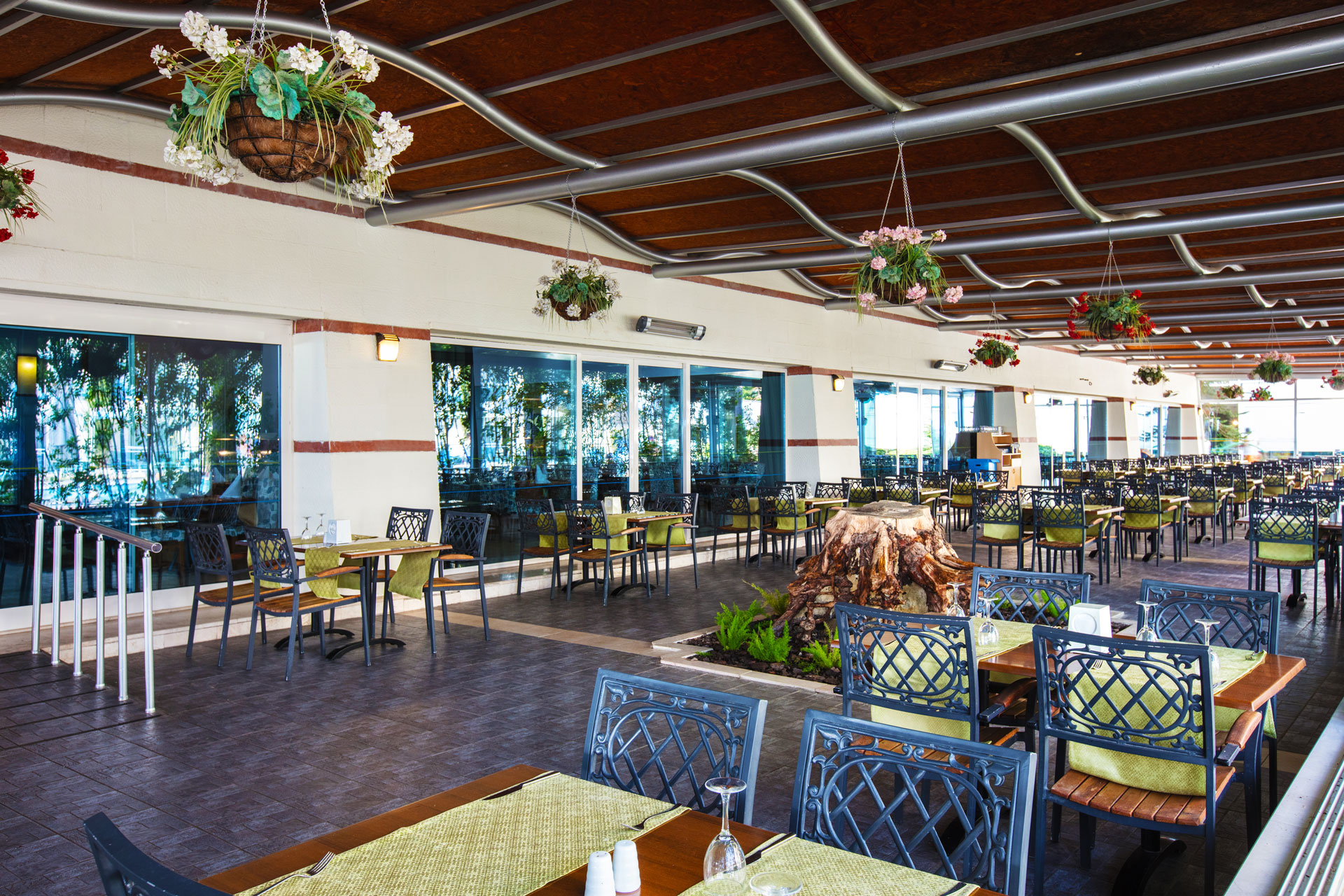 Sealight Resort Hotel