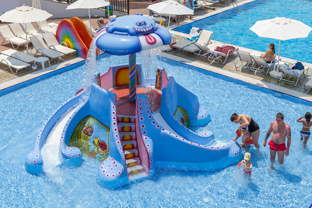 Ramada Resort By Wyndham Akbuk