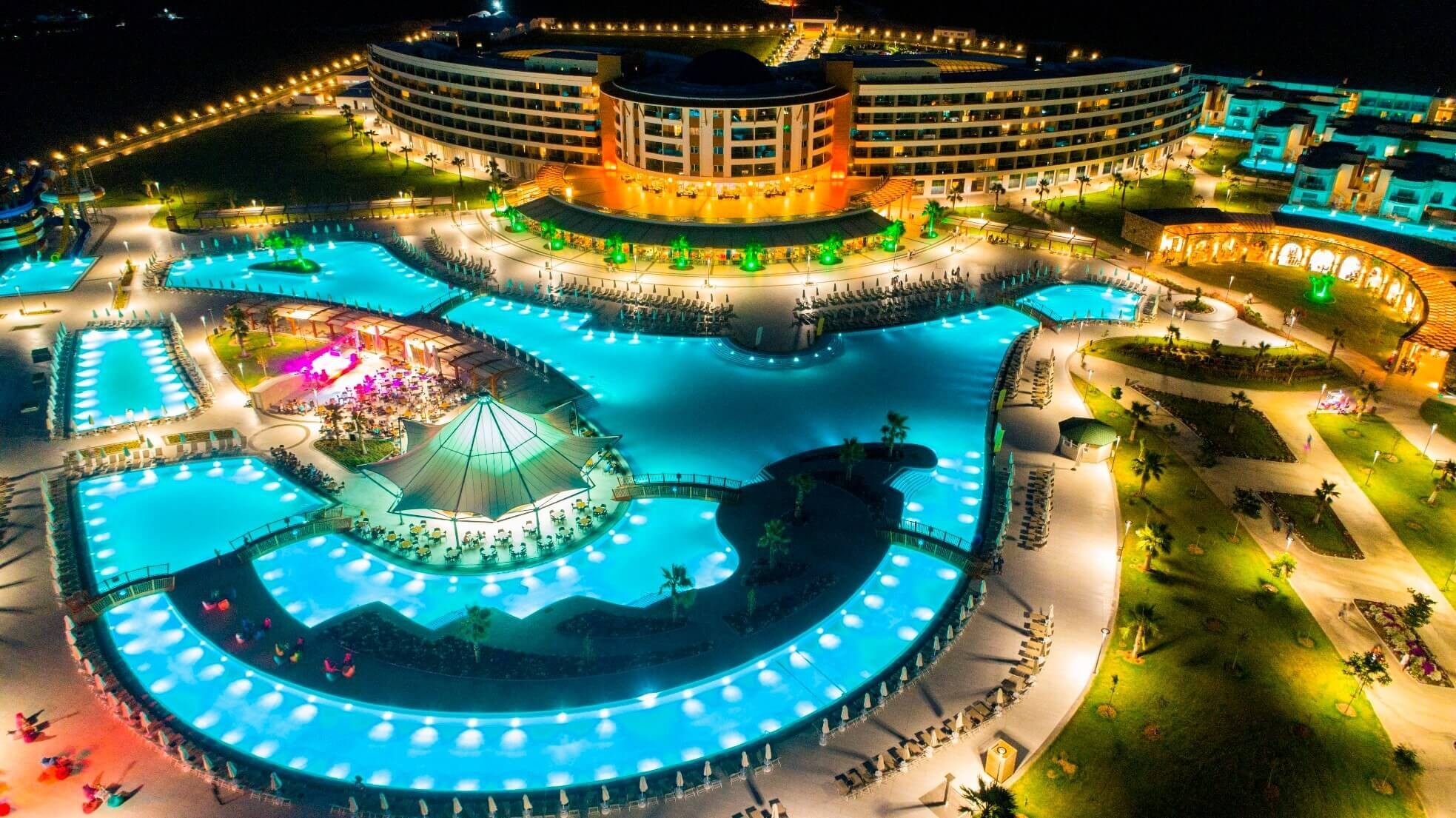 Aquasis Deluxe Resort & Spa