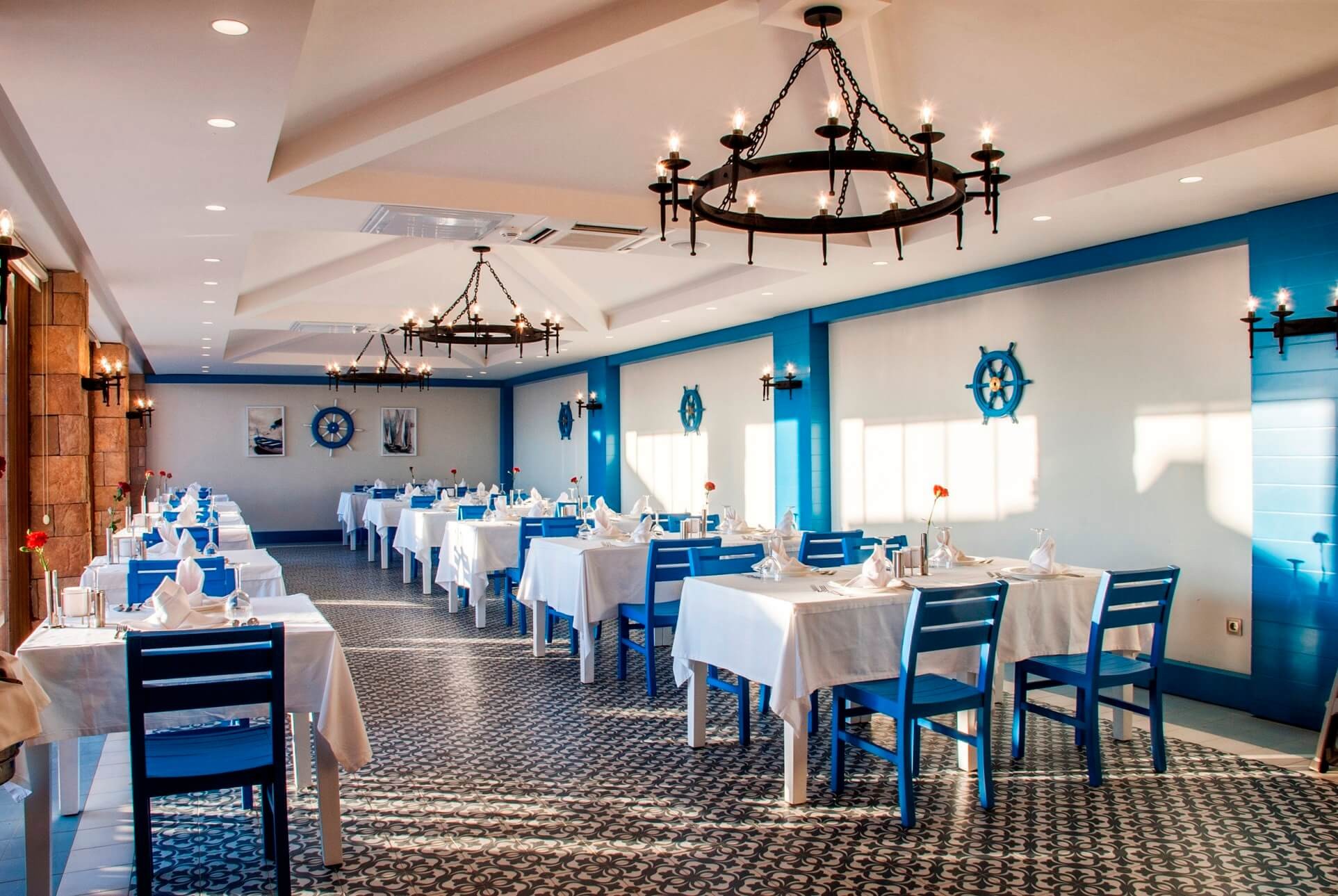 Aquasis Deluxe Resort & Spa