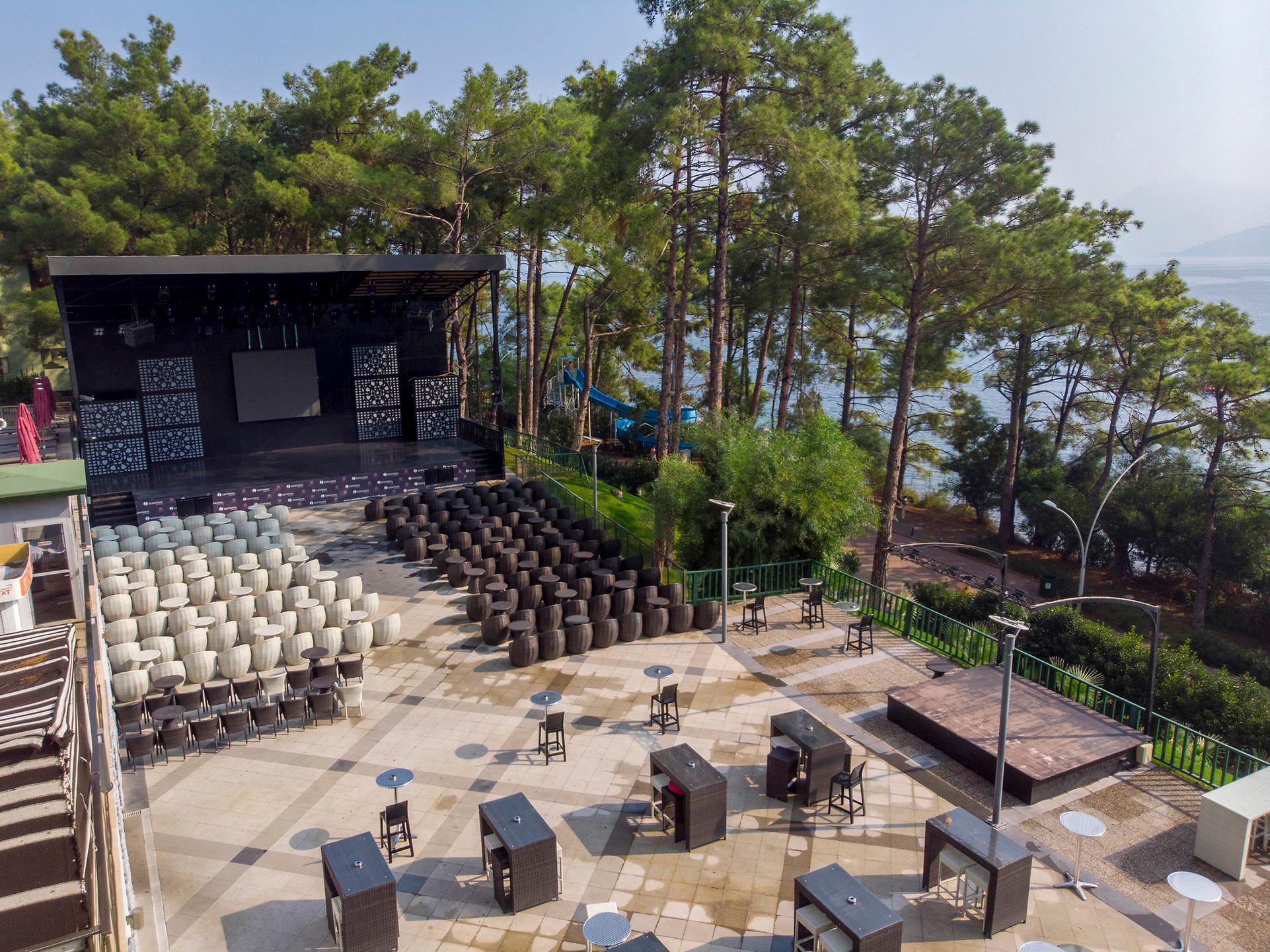 Orka Lotus Beach