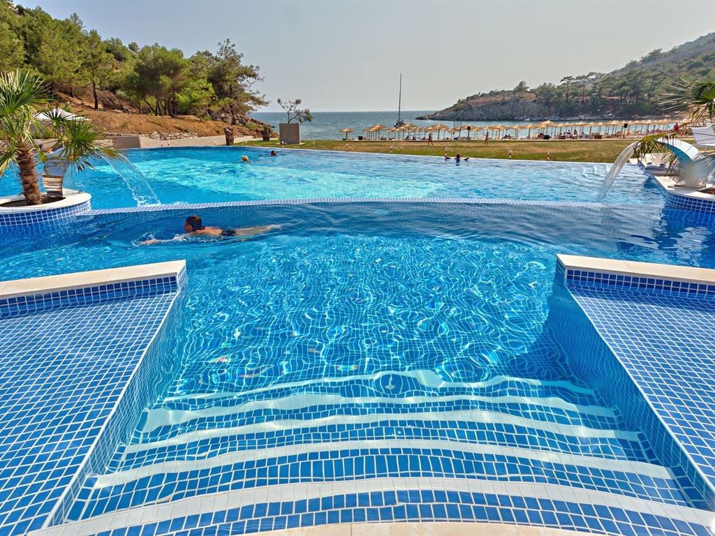 Thassos Grand Resort