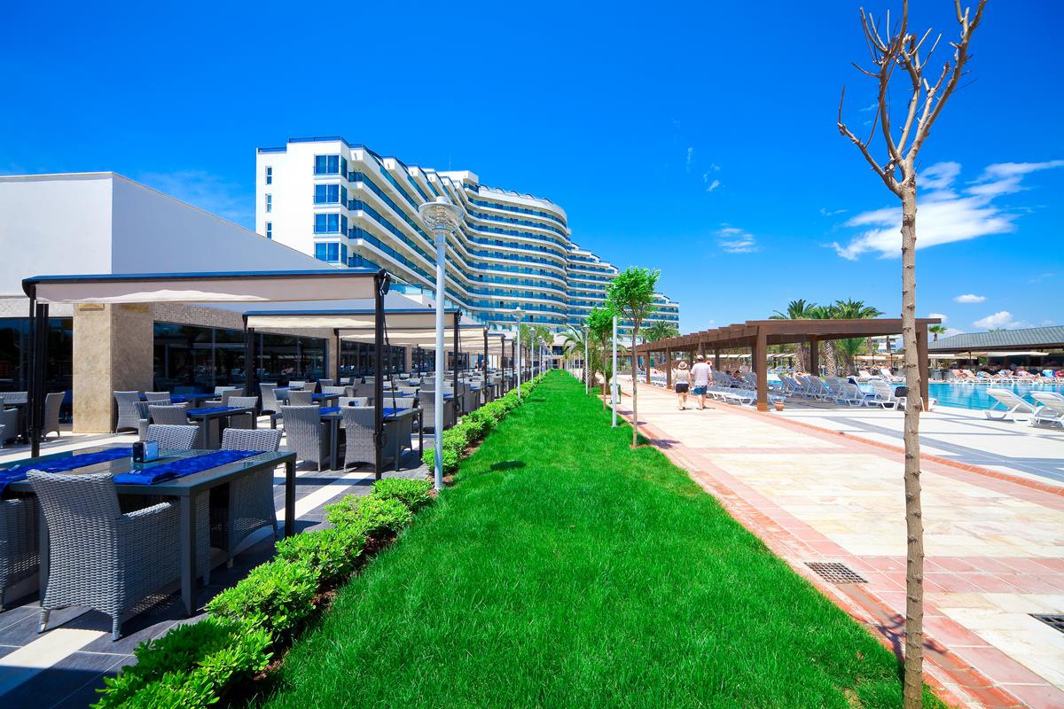 Venosa Beach Resort & Spa