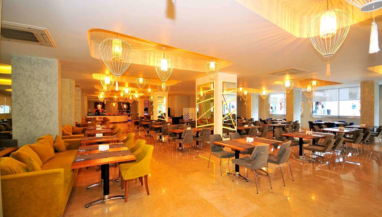 Blue Bay Platinum Hotel